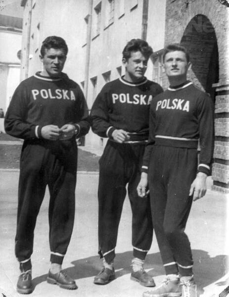 H. Hodiak, pierwszy z prawej, na zgrupowaniu kadry Polski w 1958 roku