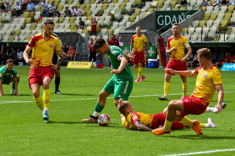 Skrót meczu Lechia vs Znicz 1:0 [WIDEO]