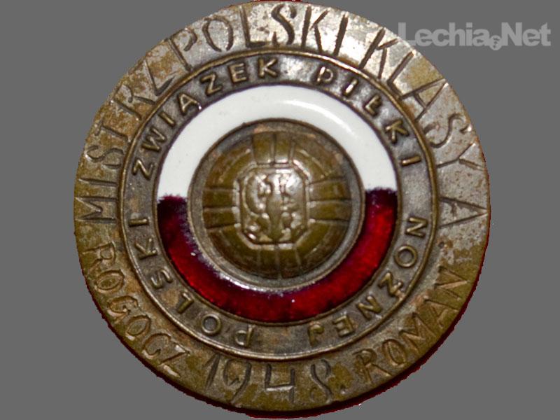 Odznaka Romana Rogocza za zwycięstwo Lechii w rozgrywkach A-klasy w 1948 roku. Ze zbiorów Muzeum Lechii Gdańsk.