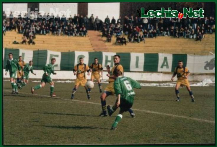 20020317lechia_orzeltrabkiwielki_20140629_1763012305