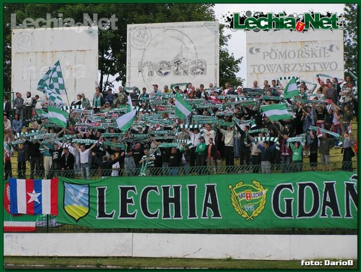 20040610lechia_chojniczankachojnice_037_20120704_1868326822
