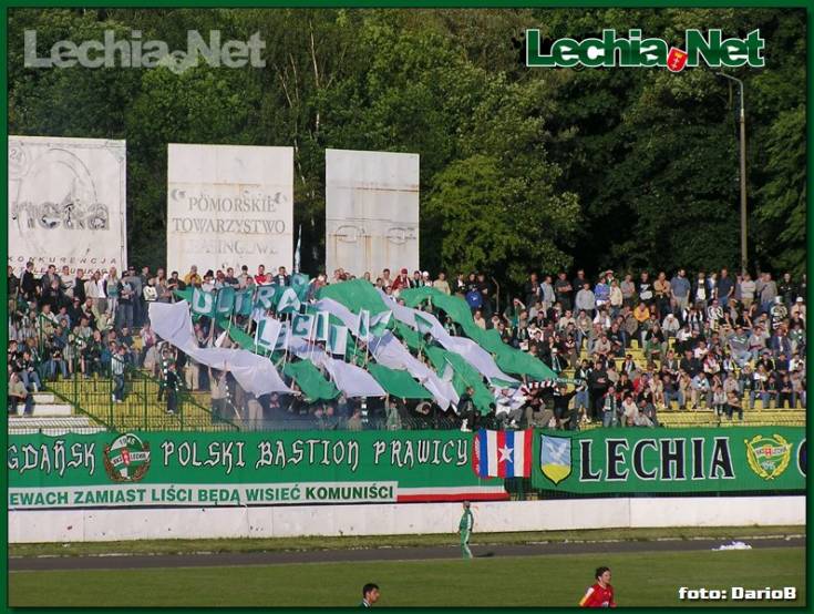 20040610lechia_chojniczankachojnice_100_20120704_2054308975