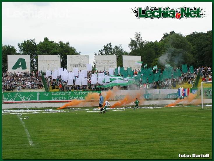 20040623lechia_pomezaniamalbork_018_20120704_1253550968