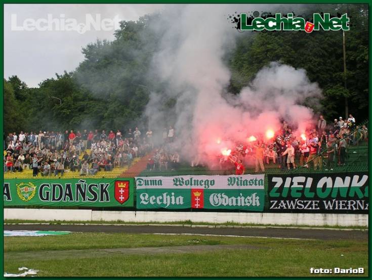 20040623lechia_pomezaniamalbork_040_20120704_1056449169