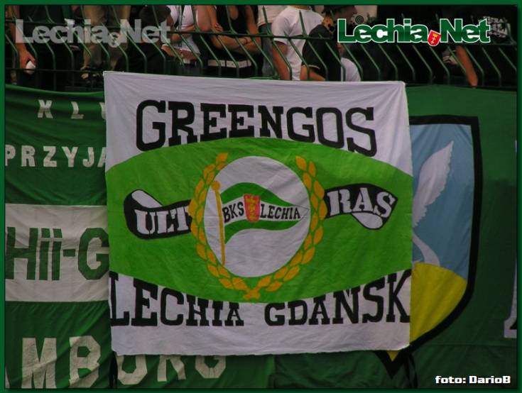 20040803lechia_szczakowiankajaworzno_073_20120704_1095795276