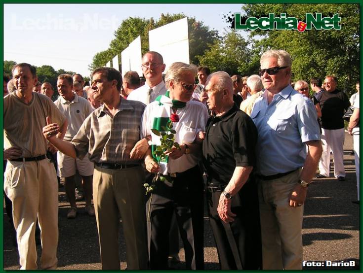 20040806benefismichalaglobisza_010_20120704_1166657586