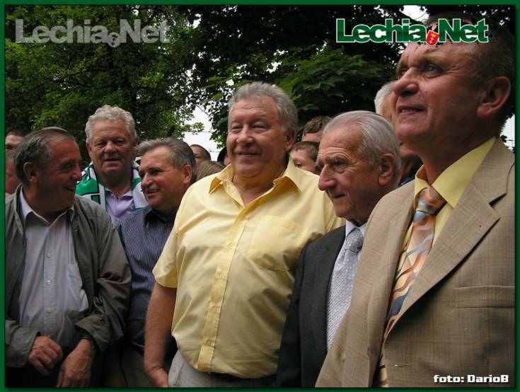 20050625benefisbobakaczmarka_007_20120704_1759336643