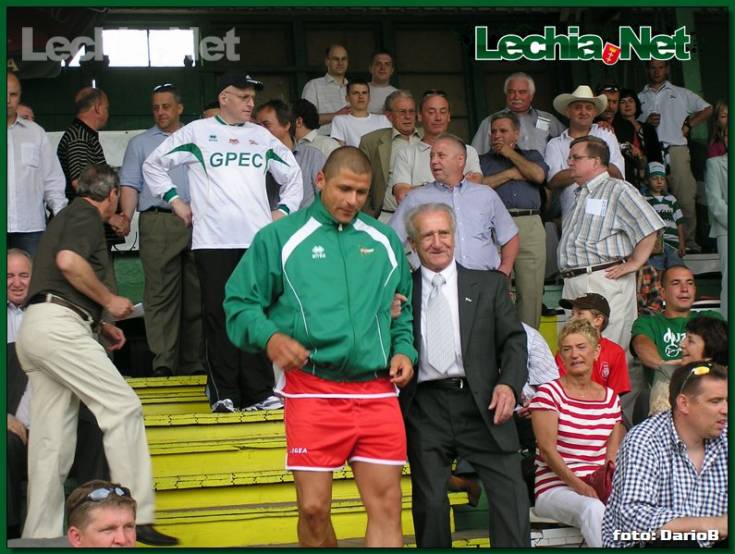 20050625benefisbobakaczmarka_038_20120704_1507498304