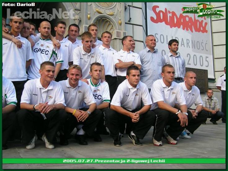 20050727prezentacjadruzyny_020_20120704_1947216740