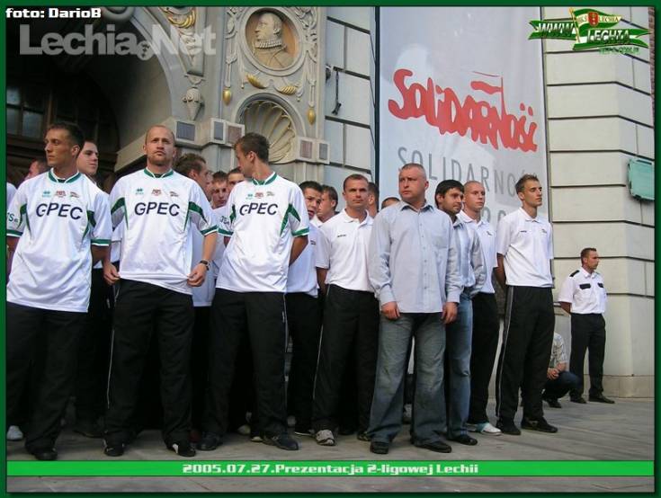 20050727prezentacjadruzyny_023_20120704_1757103790