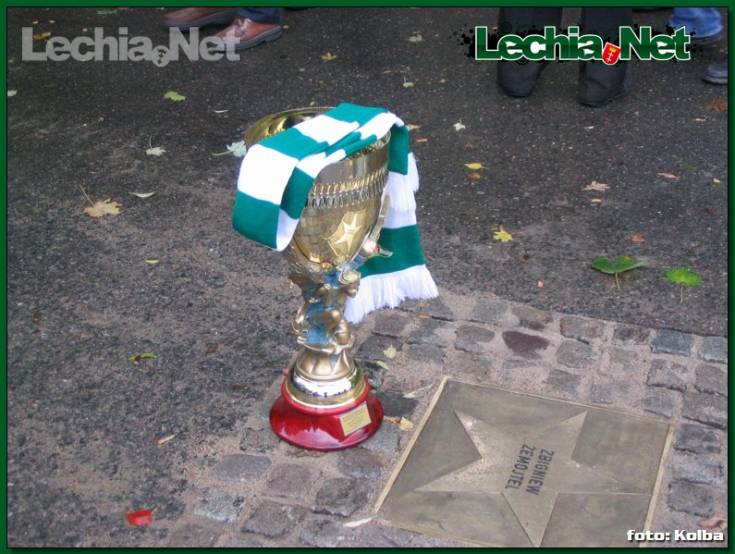 20051016odslonieciegwiazdyzbigniewazemojtela_11_20120704_1534645967