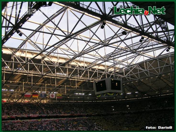 p6090332_20120704_1177673216