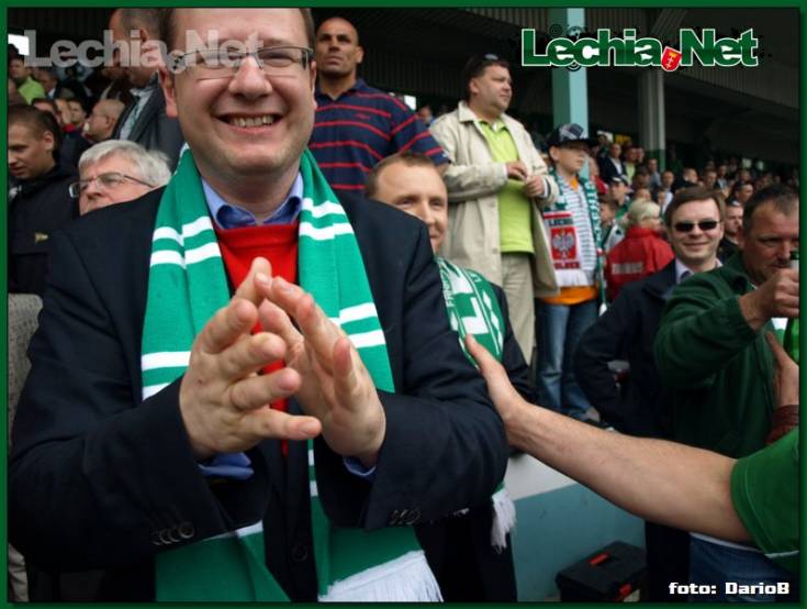 20080518lechia_zniczproszkow_208_20120704_1964613956