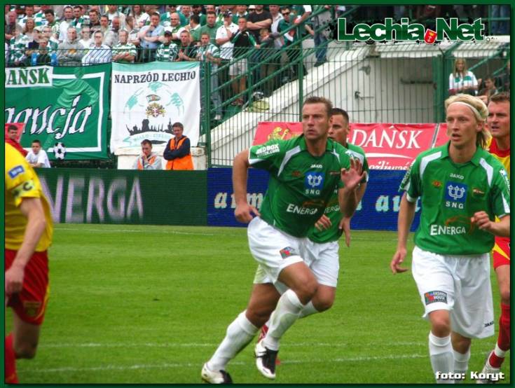 20080518lechia_zniczpruszkow_55_20120704_1452919747