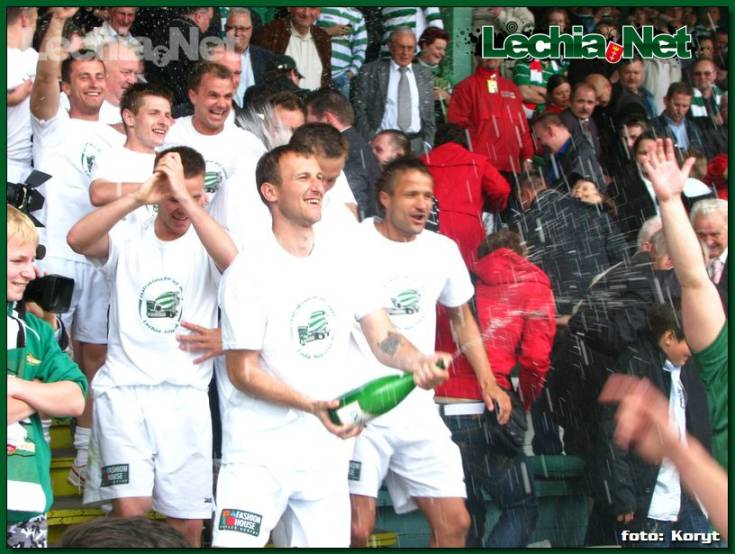 20080518lechia_zniczpruszkow_66_20120704_1501560573