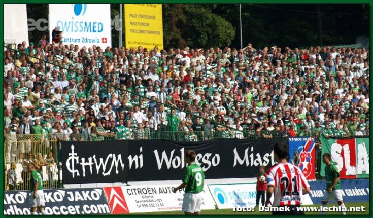 p8242542_20120711_2072725381