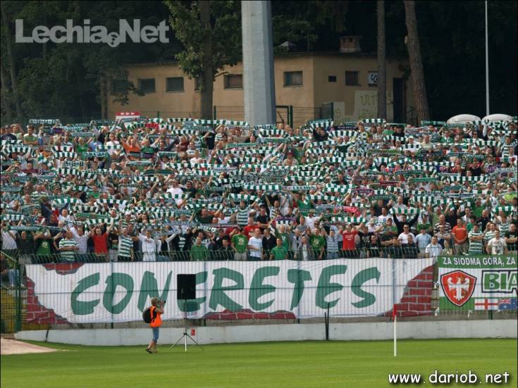 db241023_20120711_1216103532