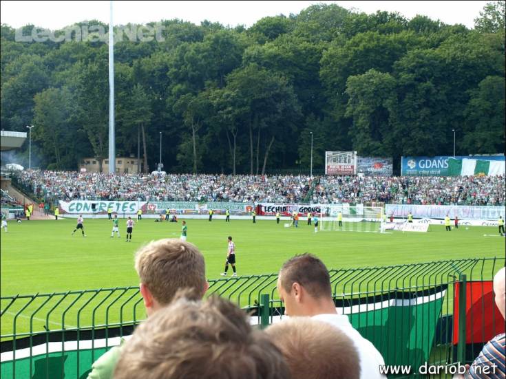 db241090_20120711_1928162541