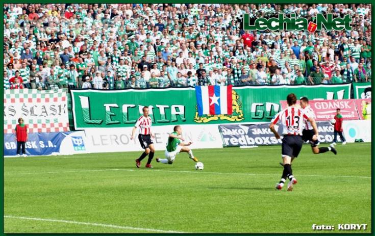 p8241636_20120711_1791428934