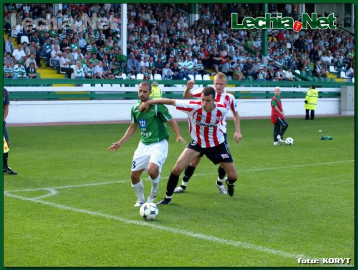 p8242053_20120711_1197527411