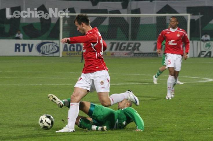 030_20120711_1276730816