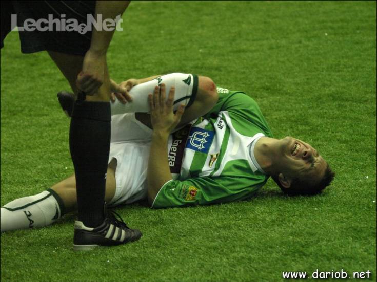 db304330_20120711_1182406031