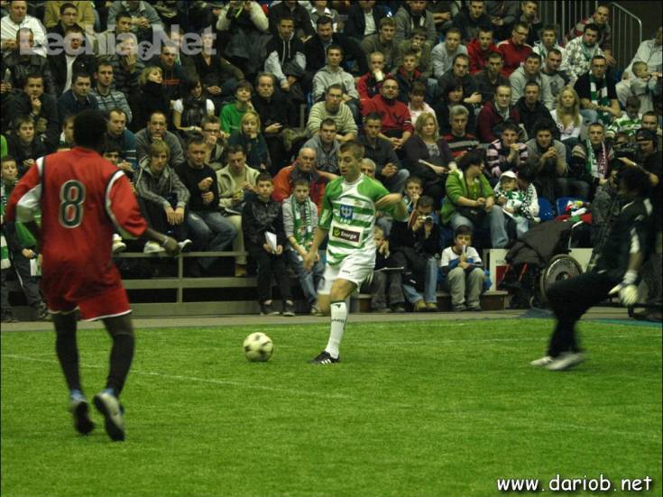 db304346_20120711_1492200053