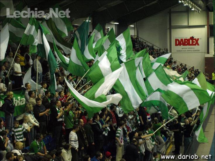 db304415_20120711_1572507995