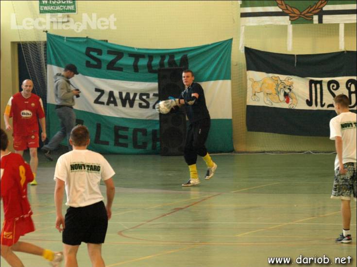 db215435_20120711_1927322954