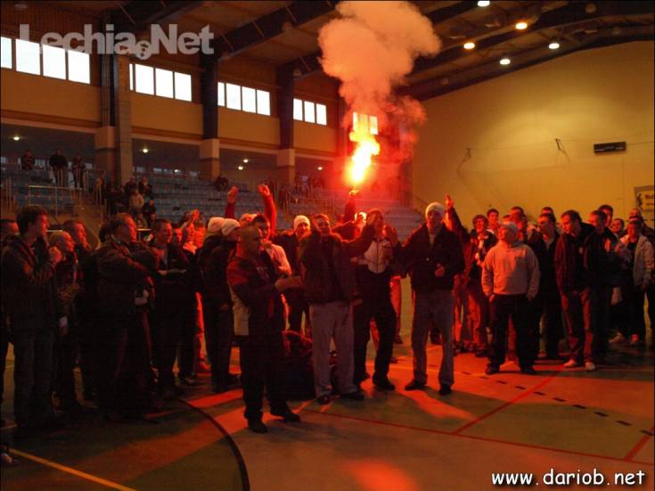 db215536_20120711_1158403967