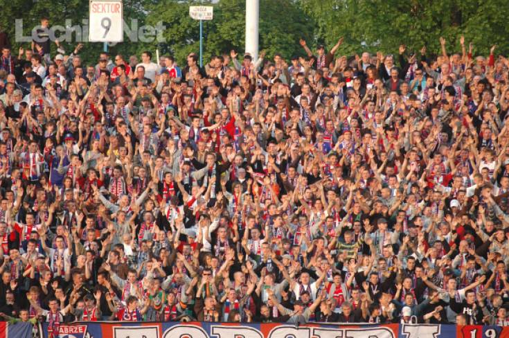 37_20120711_1620900439