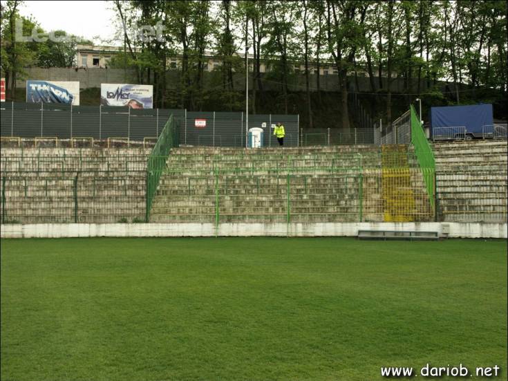 db088094_20120712_2010322871