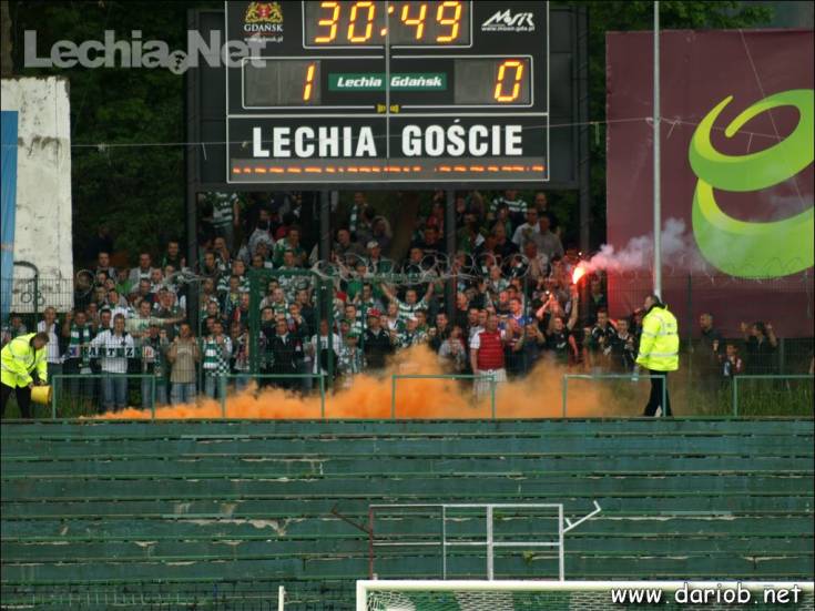 db088110_20120712_1943218049