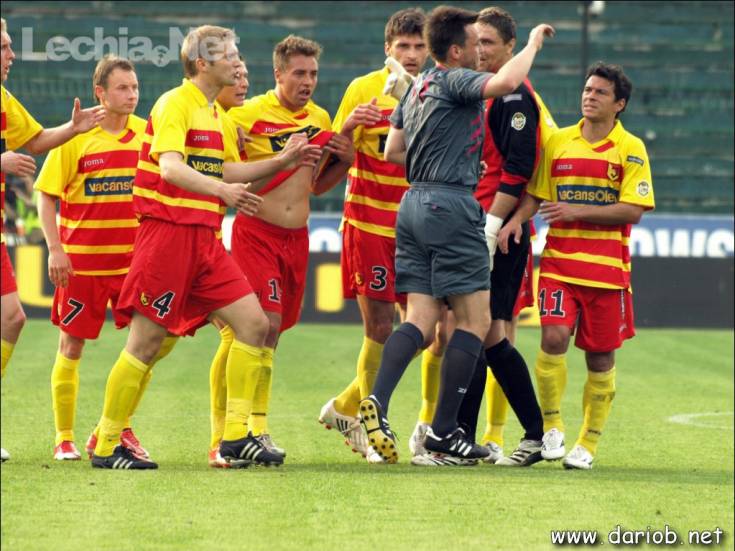 db088120_20120712_1839937498