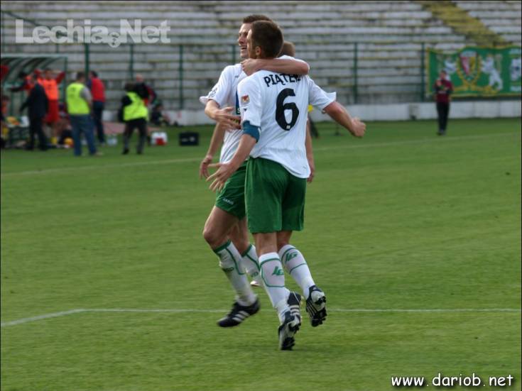 db088133_20120712_1228062882