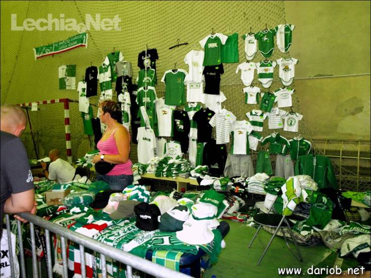 db292801_20120715_1882990918