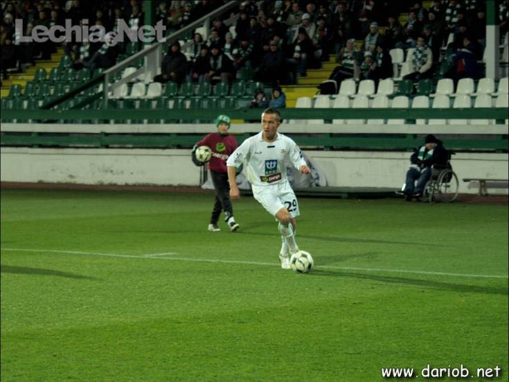 db115300_20120715_1873057840