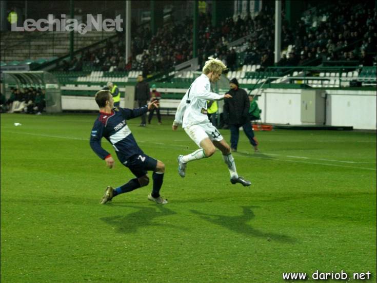 db115311_20120715_1741540947