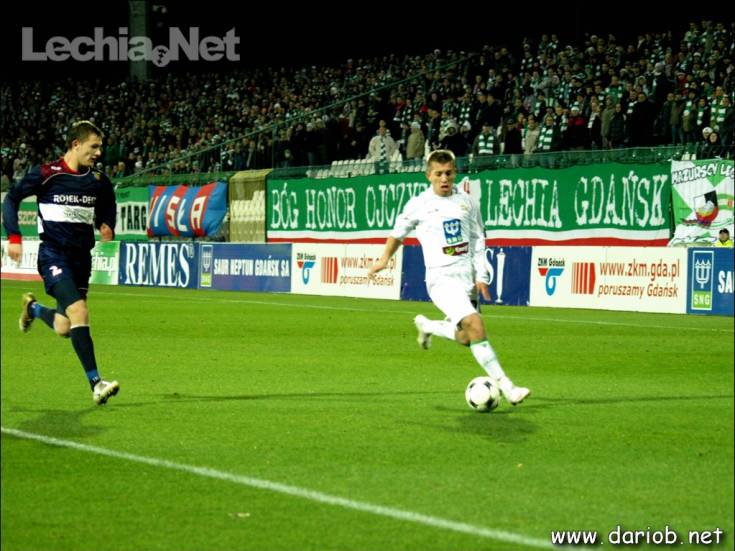 db115403_20120715_1780475117