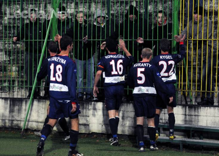 image052_20120715_2055632924