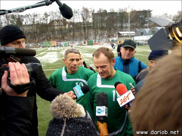 db319419_20120715_2026093702