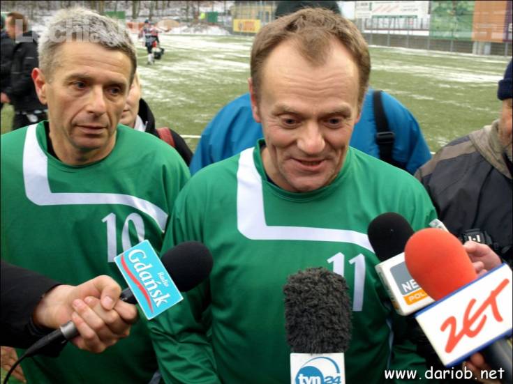 db319420_20120715_1901148317