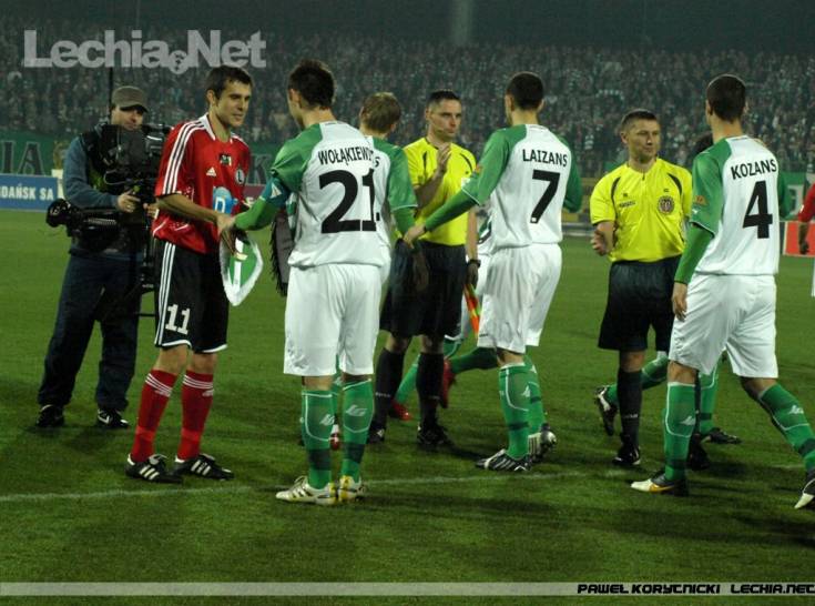 p3268959_20120715_1419082938