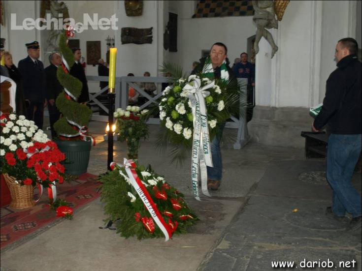 db201272_20120715_1972067457