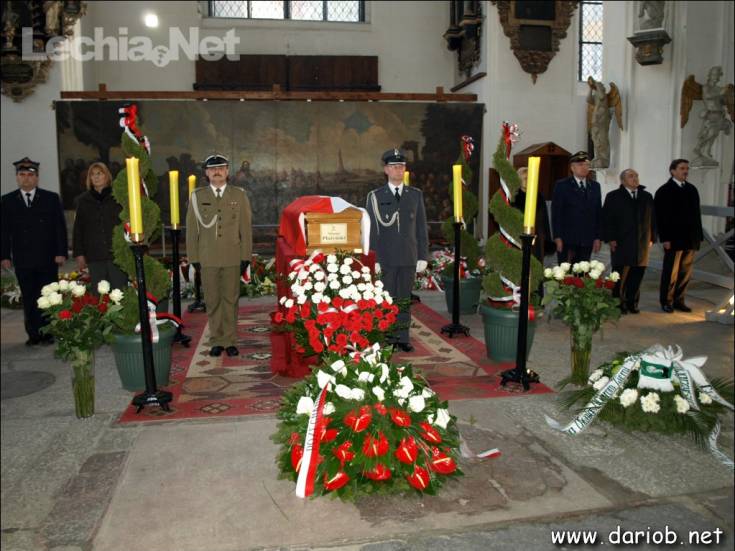 db201275_20120715_1746069401