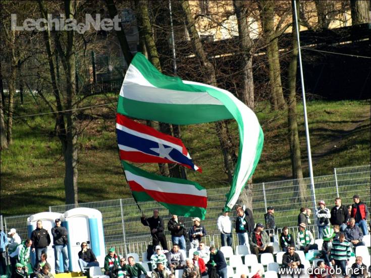 db251430_20120715_1168430197