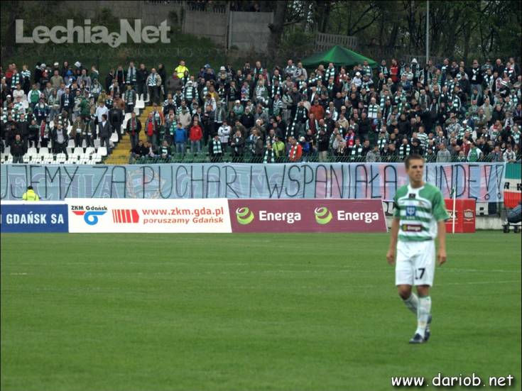 db152032_20120715_1850764192