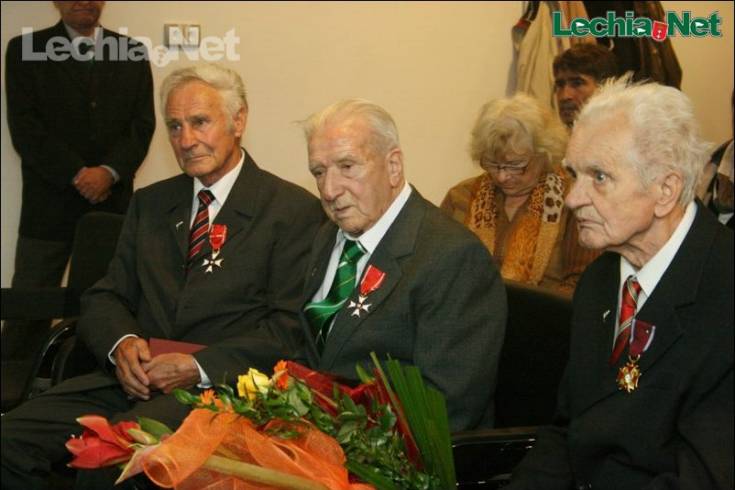 img_8298_20120717_1524065395