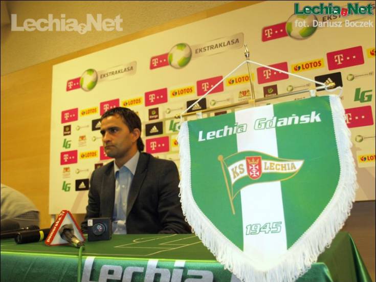 07_20120717_1797477894