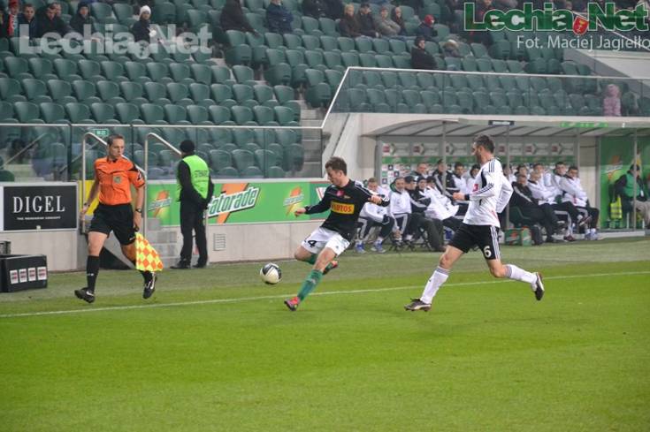 46_20120717_1838508195